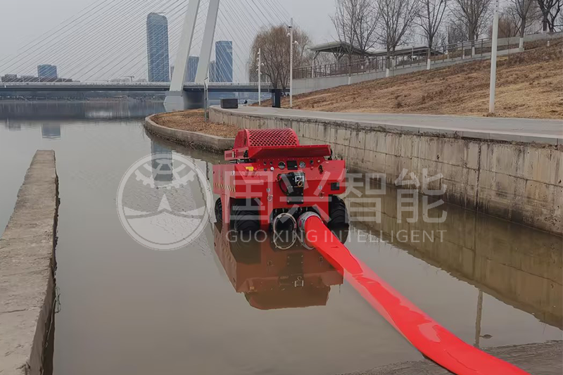 陜西省某消防救援隊排澇機(jī)器人批量交付